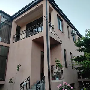 https://sameba-guest-house.alltbilisihotels.com