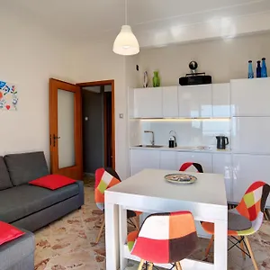 Apartament Floor Bentivoglio, Katania
